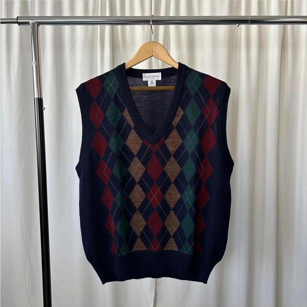 Vintage Navy blue Tricot St. Raphael argyle sweater vest Pure New Wool large. - Picture 2 of 7